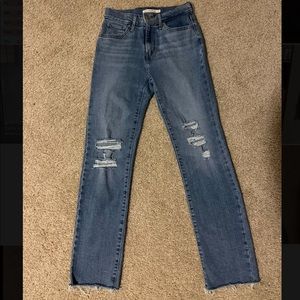 Levi’s 724 High Rise Straight Jeans
